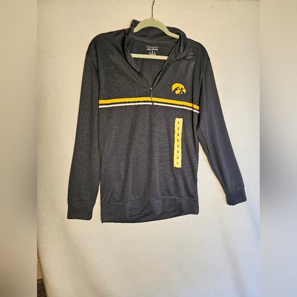 Champion Iowa Hawkeyes Long Sleeve Pullover Men's Size Small NWT - Picture 8 of 10